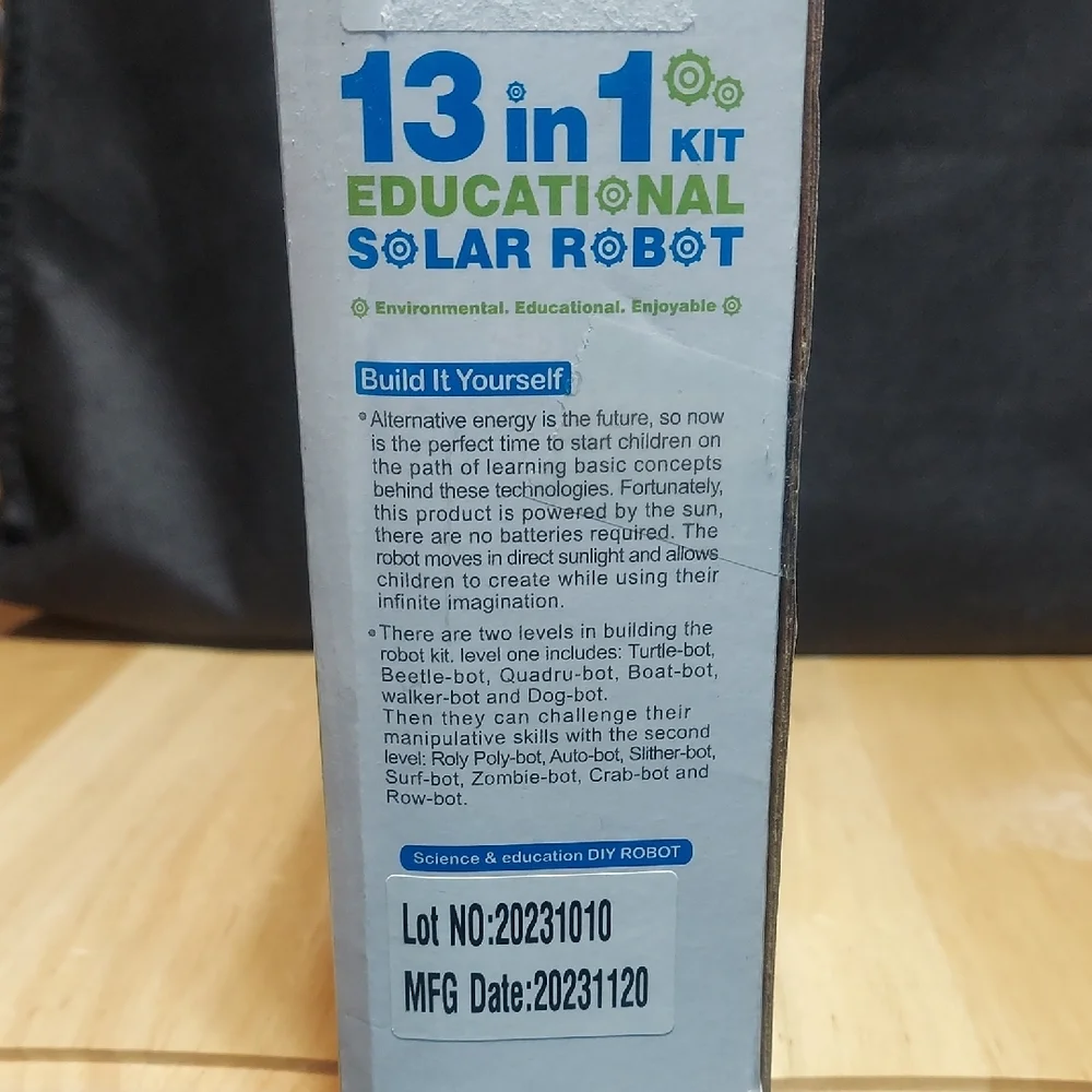 NEW 13-in-1 Solar Robot Kit STEM Educational DIY Science Toy Solar Power No Batt